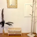 T3 - Parking Prive - Terrasse - Proche Busway Apartman *