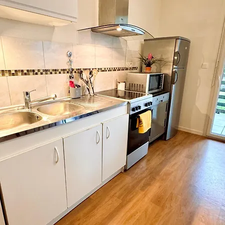 T3 - Parking Prive - Terrasse - Proche Busway Nantes