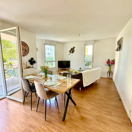 Spacieux T3 - Lumineux - Ile De & Centre Avec Terrasse Et Parking Appartamento Nantes