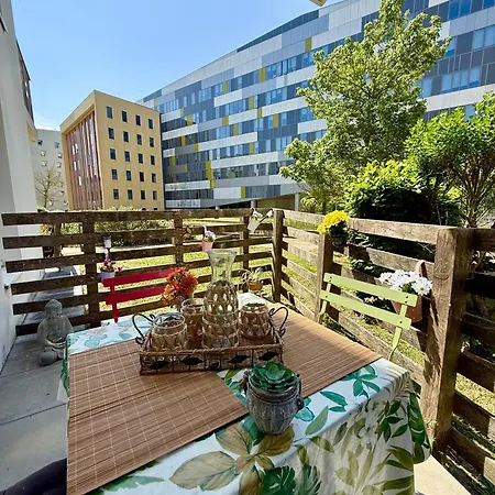 Spacieux T3 - Lumineux - Ile De & Centre Avec Terrasse Et Parking