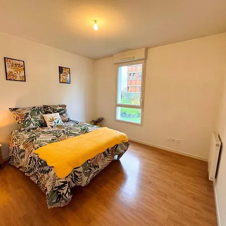 דירה T3 Lumineux Avec Terrasse Et Parking - Ile De נאנט